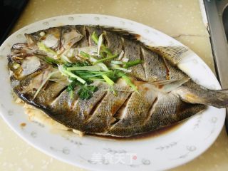 清蒸开背鲈鱼的做法步骤：6