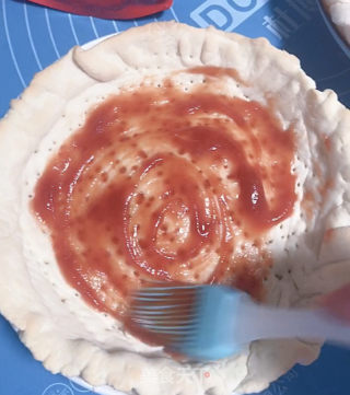 黑椒牛扒比萨饼的做法步骤：9