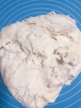 黑椒牛扒比萨饼的做法步骤：3