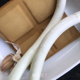 香干炒包菜的做法步骤：1