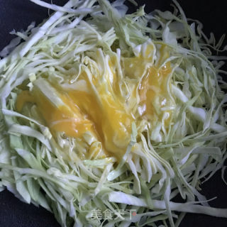 包菜炒蛋的做法步骤：5
