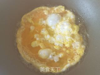 蒜蓉小米椒炒鸡蛋的做法步骤：5