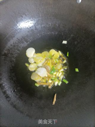 豆瓣酱炒菜花的做法步骤：4