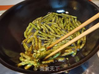 干煸豆角的做法步骤：9