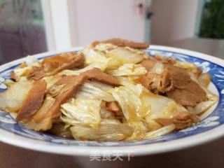卤肉炒白菜的做法步骤：5