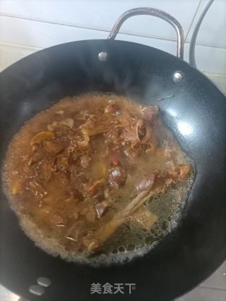 芋头烧鹅肉的做法步骤：11