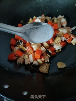 香菇虾仁焖饭的做法步骤：11