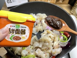 酱爆鱿鱼脖的做法步骤：7