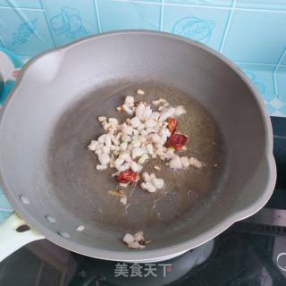 木耳炒芹菜的做法步骤：5