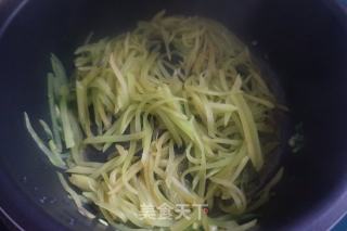 清炒莴笋丝的做法步骤：6