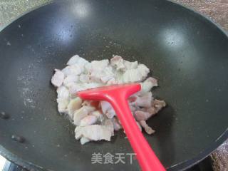 五花肉炒荸荠的做法步骤：5