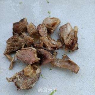 西兰花拌酱护心肉的做法步骤：6
