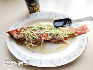 清蒸红鱼的做法步骤：6