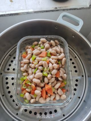 家常下酒菜芹菜花生米的做法步骤：8