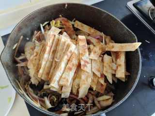 牛肉炒饼的做法步骤：10