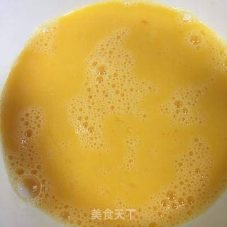 鸡蛋青椒炒虾仁的做法步骤：4