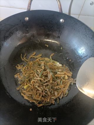 腊肉蒸干豆角的做法步骤：8