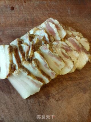 腊肉蒸干豆角的做法步骤：4