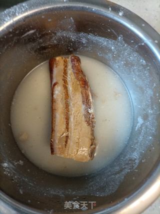 腊肉蒸干豆角的做法步骤：1