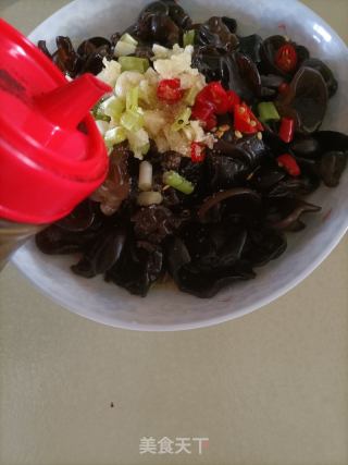凉拌木耳的做法步骤：7