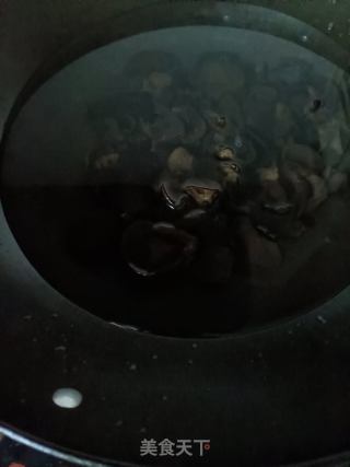 凉拌木耳的做法步骤：2