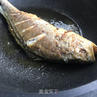 香辣黄花鱼的做法步骤：4