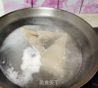 皮冻的做法步骤：1