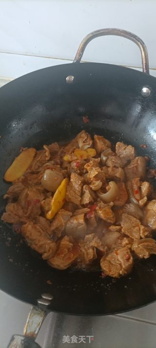 羊肉萝卜煲的做法步骤：10