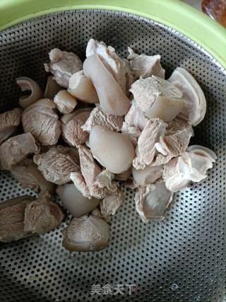 羊肉萝卜煲的做法步骤：3