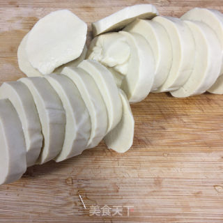 青椒炒素鸡的做法步骤：2