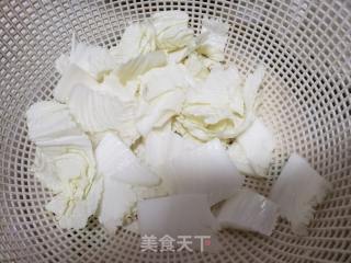 白菜豆腐汤的做法步骤：1