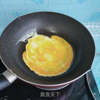 猪头肉虾仁炒饭的做法步骤：3