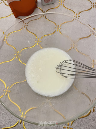 戚风蛋糕的做法步骤：2