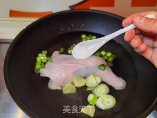 椒麻鸡的做法步骤：4