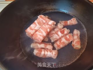 酸汤肥牛煲的做法步骤：9