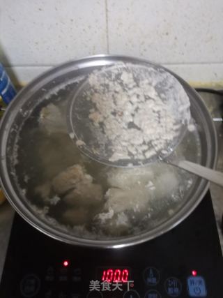 炖排骨的做法步骤：2