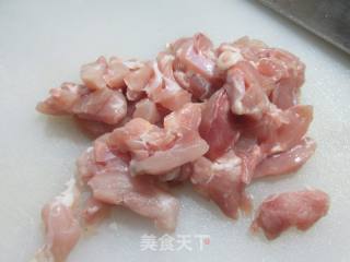 鸡腿肉炒娃娃菜的做法步骤：4