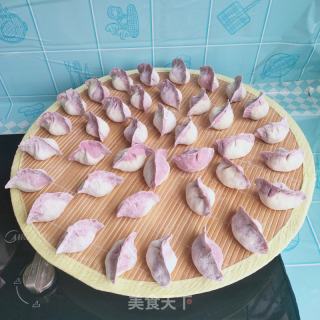 白菜蒜苗水饺的做法步骤：11
