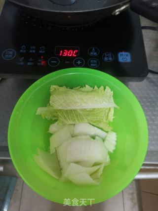 排骨烩白菜的做法步骤：3