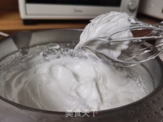 情人节爱心炼乳纸杯蛋糕的做法步骤：8