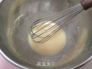 情人节爱心炼乳纸杯蛋糕的做法步骤：6