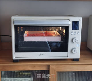 情人节爱心炼乳纸杯蛋糕的做法步骤：4