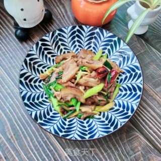 猪头肉炒蒜苗的做法步骤：9