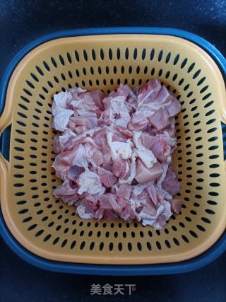 香菇鸡腿饭的做法步骤：2