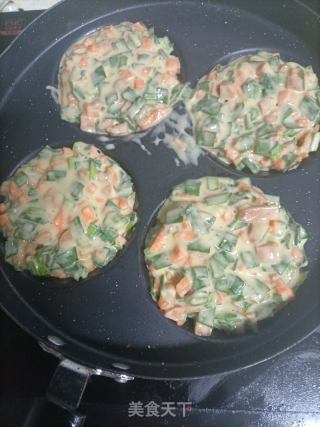 韭菜鸡蛋饼的做法步骤：10