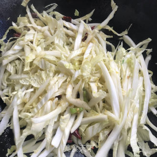 白菜炒粉条的做法步骤：6