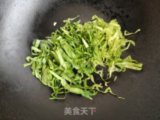豆渣炒油麦菜的做法步骤：4
