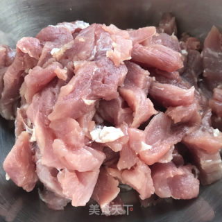 土猪肉炸酱面的做法步骤：2