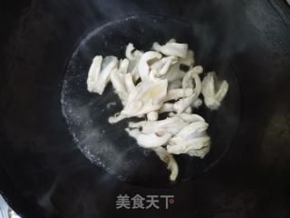 酸辣无骨鸭掌的做法步骤：4