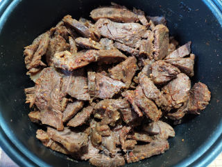 自制香辣牛肉干的做法步骤：11